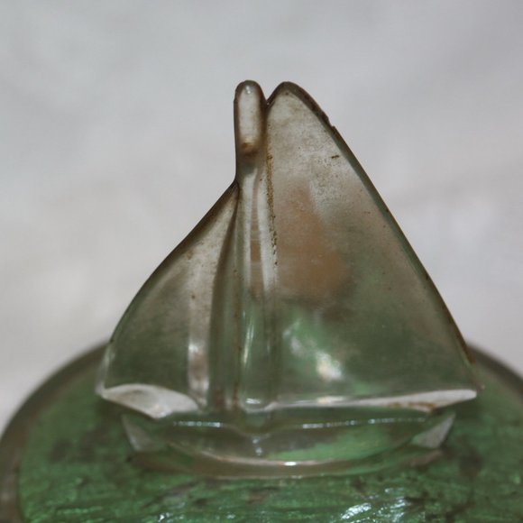 Reverse Painted Glass Vanity Dresser Trinket Sail Boat Lid Powder Jar Vintage - Picture 2 of 4